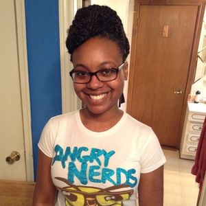 Meet your Posher, Adrienne